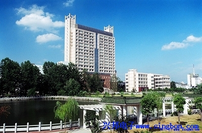 武漢理工大學(xué)馬房山分校IC卡水控管理系統(tǒng)。